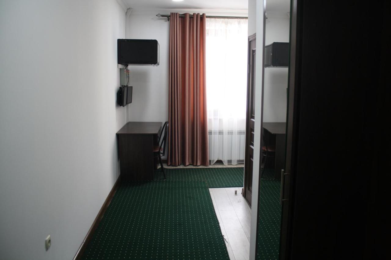 Saty Guest House Ngoại thất bức ảnh